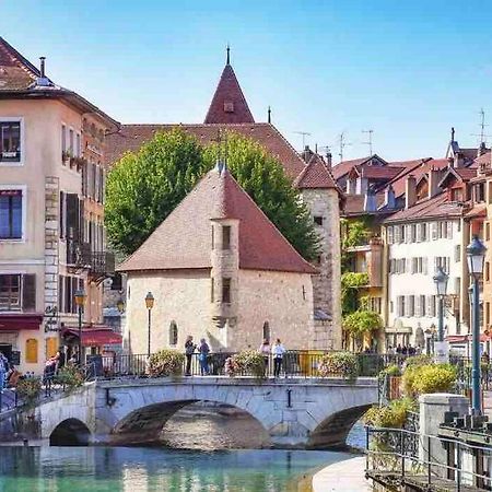 Le Roseau - En Plein Coeur Historique Apartment Annecy Exterior photo